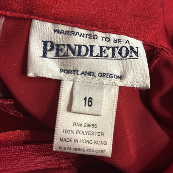 Y2K PENDLETON RED SATIN TURTLENECK RELAXED FIT BLOUSE WHIMSICAL QUIET LUXURY 14 - Picture 6 of 6